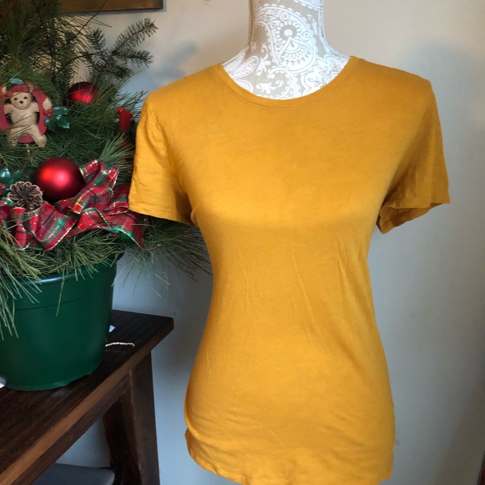 Victoria’s Secret pink mustard T shirt size L
